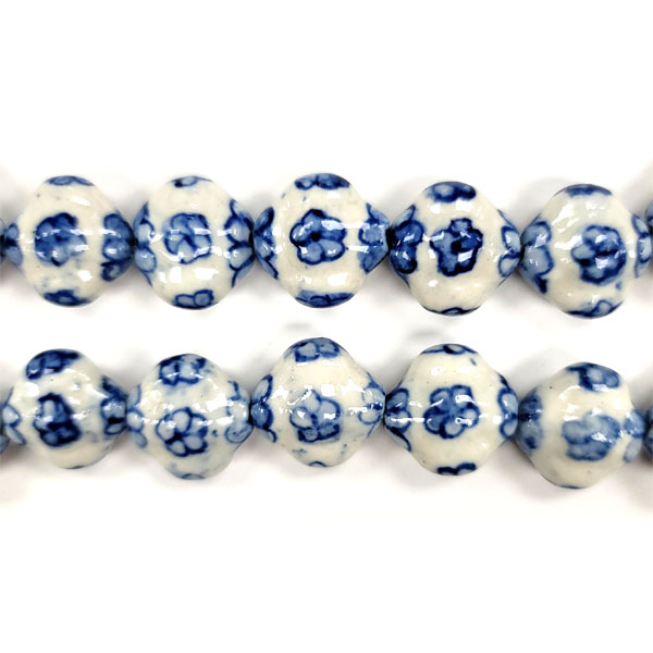 PORCELAIN DIAMOND 10X12MM WHITE AND BLUE